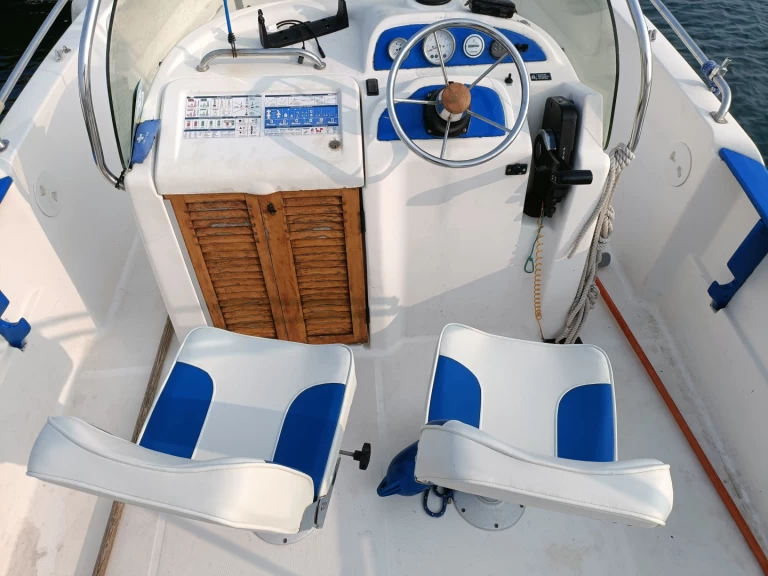 Vermietung Motorboot Jeanneau mit Führerschein