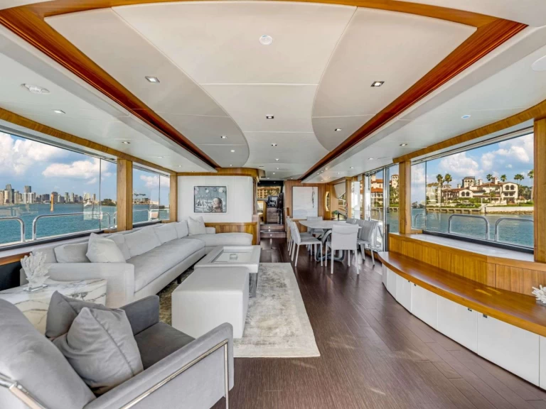 Bootsverleih Sunseeker RMM JOB Miami Samboat