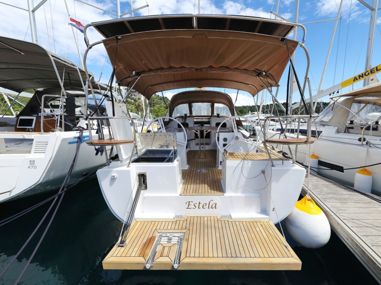 Segelboot mit oder ohne Skipper Elan mieten in Primošten