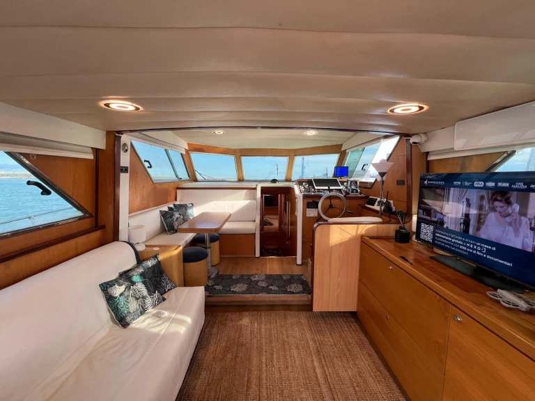 Motorboot mieten in Catania zum besten Preis