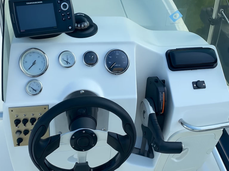 Schlauchboot mit oder ohne Skipper Zar mieten in Cavalaire-sur-Mer