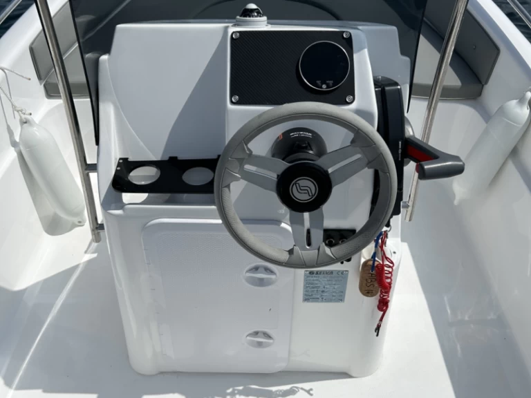 Bootsverleih Selva SELVA 580 OPEN Juan-les-Pins Samboat