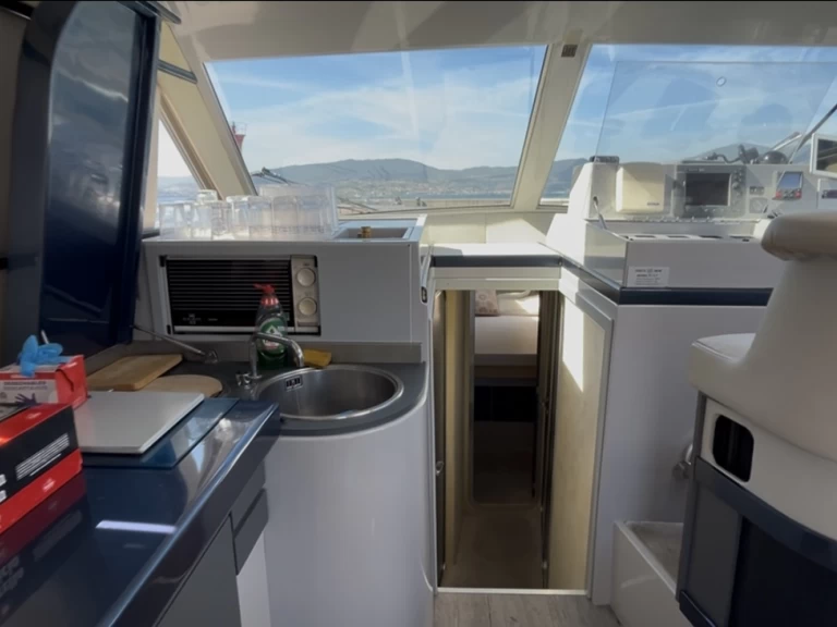 Ferretti Ferretti 39 mieten Vigo