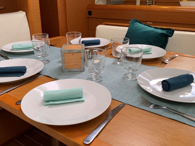 Jeanneau Sun Odyssey 469 mieten Nizza