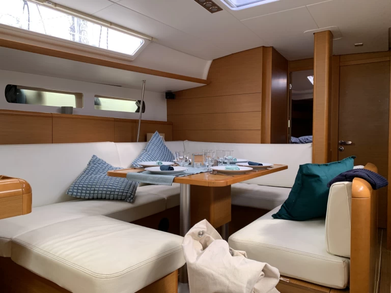 YachtCharter in Nizza - Jeanneau Sun Odyssey 469 auf SamBoat