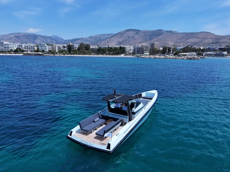 Boot mieten Athen günstig One 44, Limited Edition