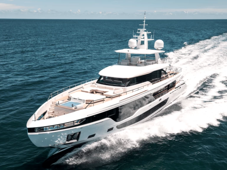 Ein Azimut Grande 36M mieten in Miami