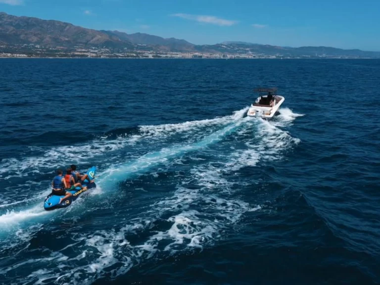 Vermietung Motorboot Suzuki mit Führerschein