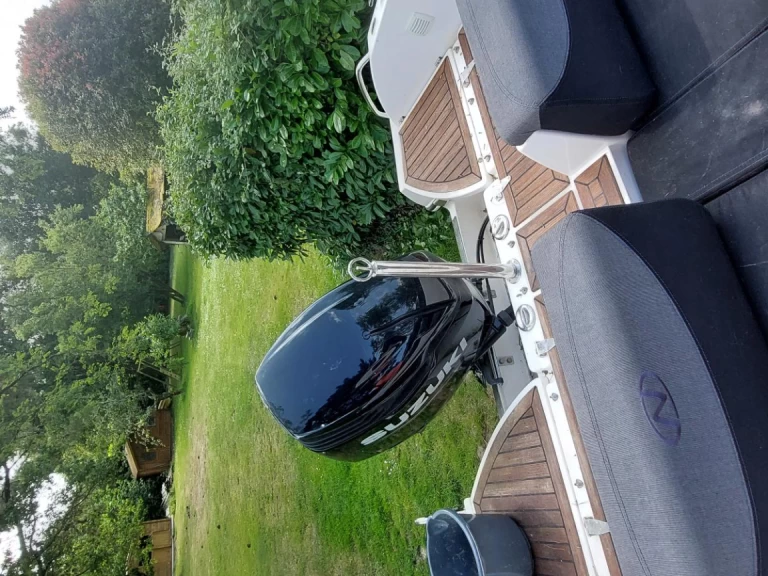 Motorboot mieten in Porto-Vecchio zum besten Preis