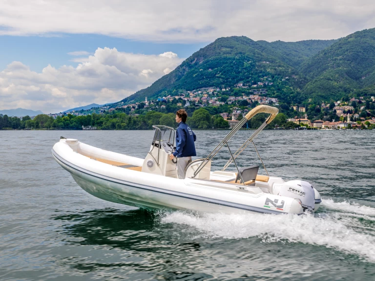 YachtCharter in Como (City) - Marino Gabry 550 auf SamBoat