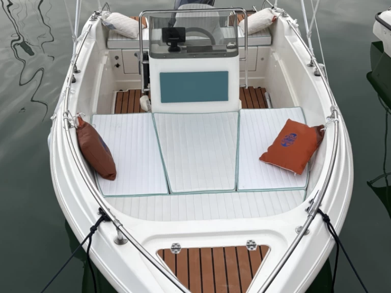 Ein tecnofiber Almar 170 mieten in Sanremo