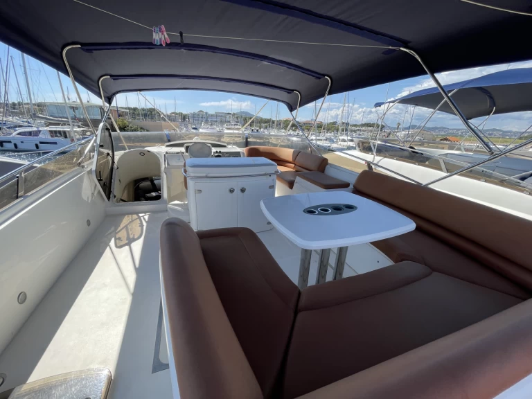 Yacht mit oder ohne Skipper Princess mieten in Hyères