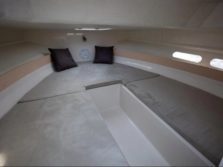 Motorboot mit oder ohne Skipper Pacific Craft mieten in Le Gosier