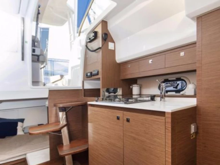 YachtCharter in Puerto Portals - Jeanneau Cap Camarat 10.5 WA auf SamBoat