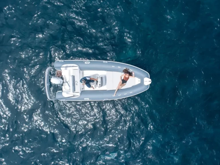 Schlauchboot mieten in Marina di Portisco - Kardis Kardis Fox 570