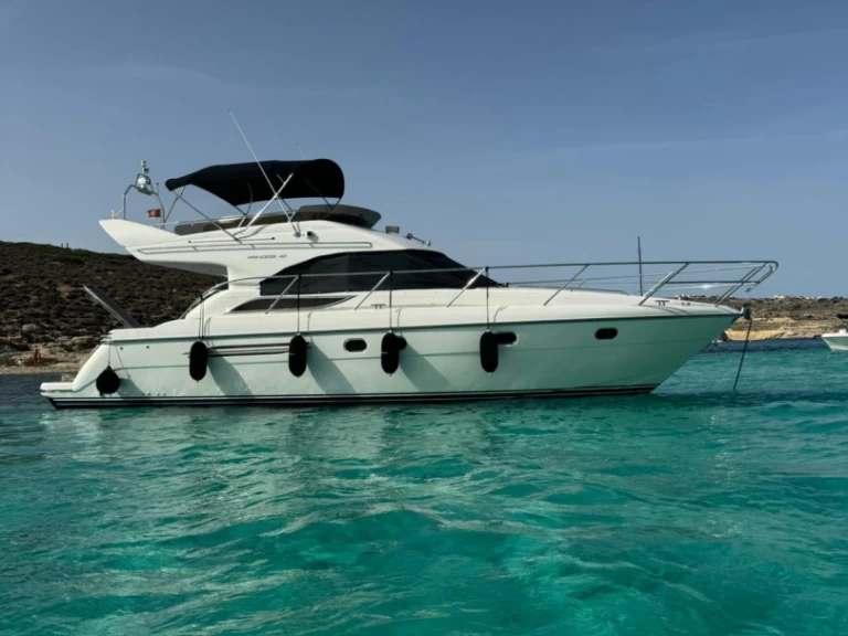 Vermietung Motorboot Princess mit Führerschein