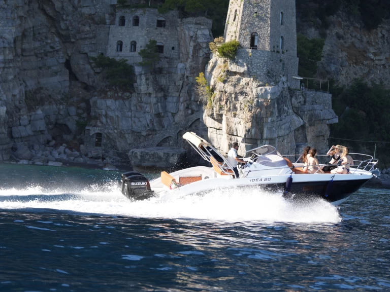Ein Idea Marine IDEA 80 mieten in Amalfi