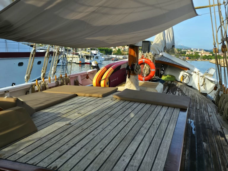 Chantier-Brauer-Hambourg GOELETTE mieten Marseille