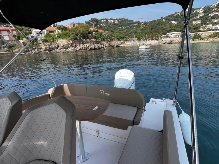 Vermietung Motorboot Ranieri mit Führerschein