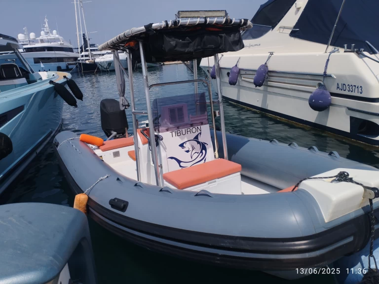 Schlauchboot mieten in Cannes zum besten Preis