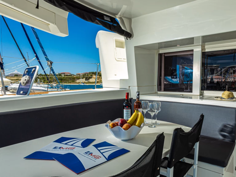 Lagoon Lagoon 450 F mieten Pálairos