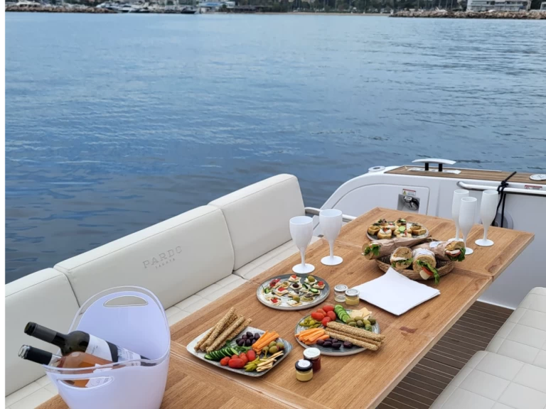 YachtCharter in Athen - Pardo Yachts Pardo 38 auf SamBoat