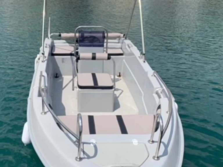 Ein Prusa Marine mieten in Cerbère