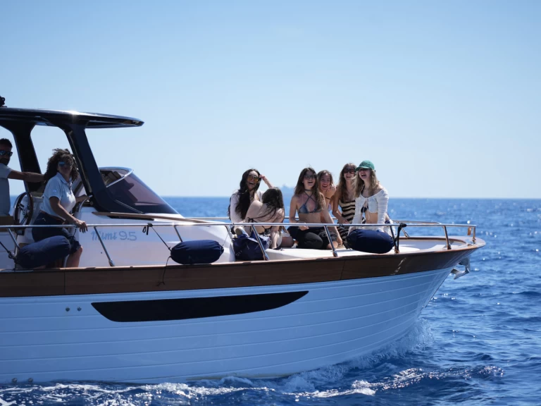 Vermietung Motorboot Mimi mit Führerschein