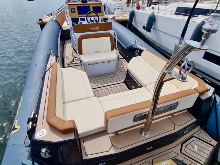 Boot mieten Saint-Florent günstig Mito 29