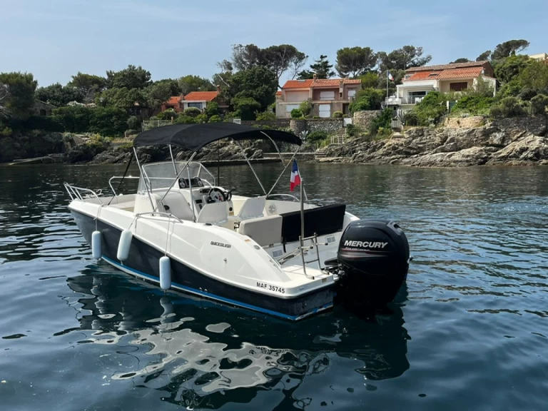 Motorboot mieten in Saint-Aygulf - Quicksilver Activ 675 Open