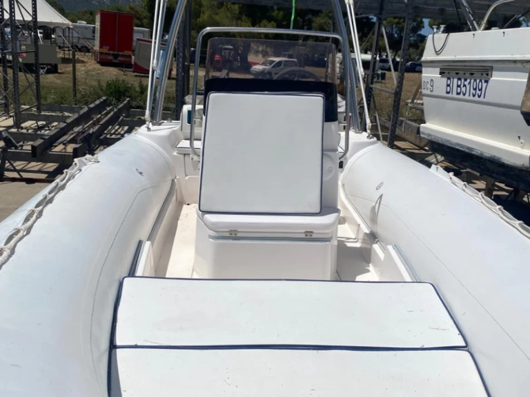 Selva Evolution D.600 mieten Saint-Florent