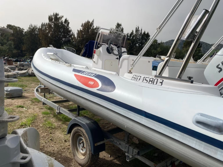 Ein Selva Evolution D.600 mieten in Saint-Florent