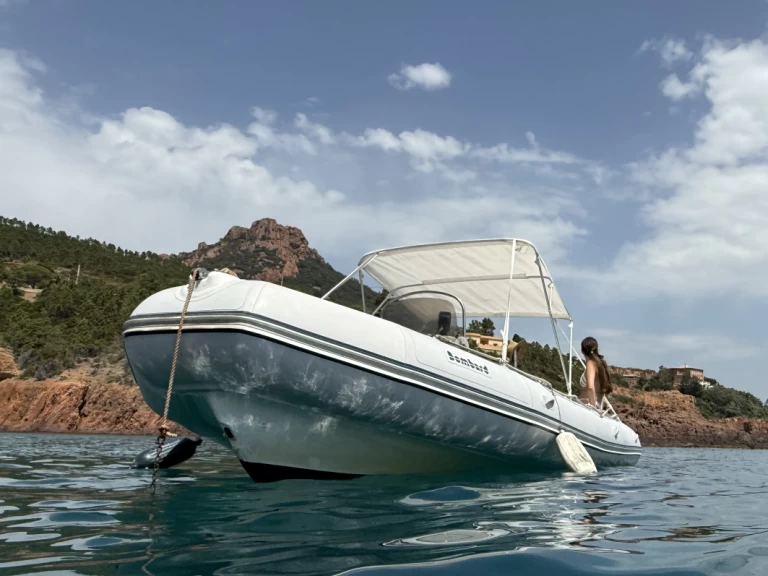 Schlauchboot mieten in Saint-Raphaël zum besten Preis