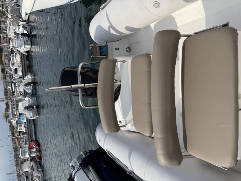 Schlauchboot mieten in Saint-Raphaël - Bombard Explorer 620