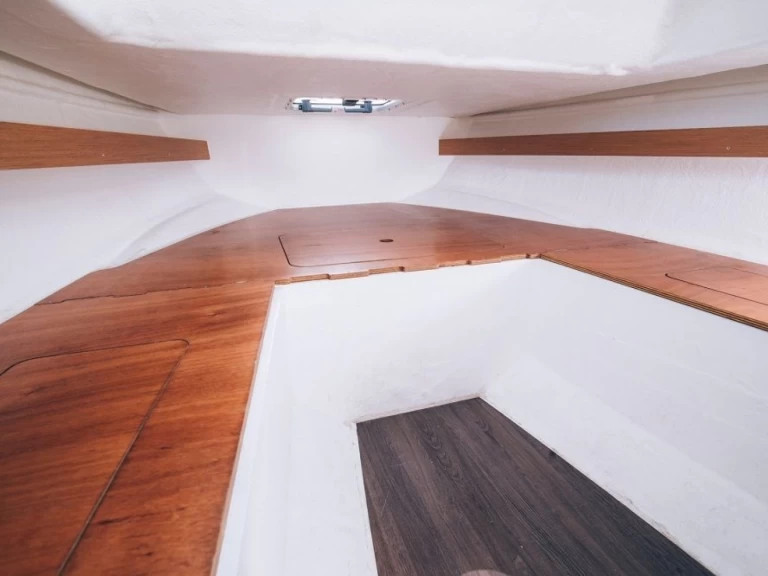 Motorboot mit oder ohne Skipper Bénéteau mieten in Ajaccio