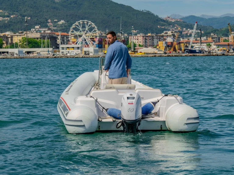 Vermietung Schlauchboot Selva-Marine mit Führerschein