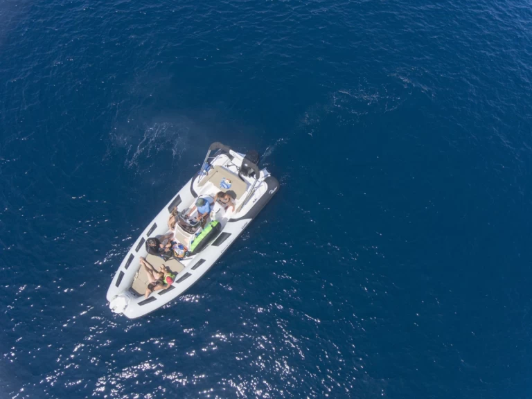 Schlauchboot mieten in Campomoro zum besten Preis