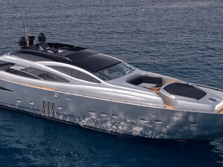 YachtCharter in Ibiza Town - Pershing Pershing 90 auf SamBoat