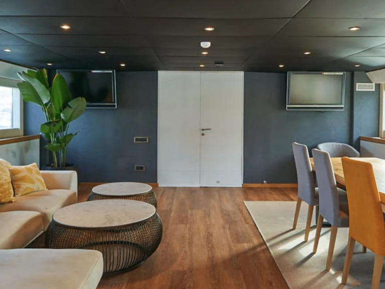 Yacht mieten in Ibiza Town - Explorer 92