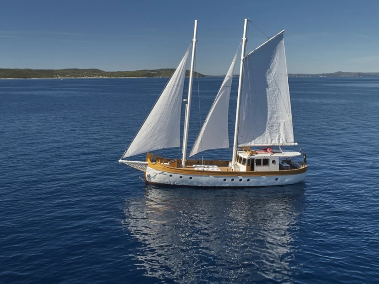 Bootsverleih Custom Made Green Ray Split Samboat