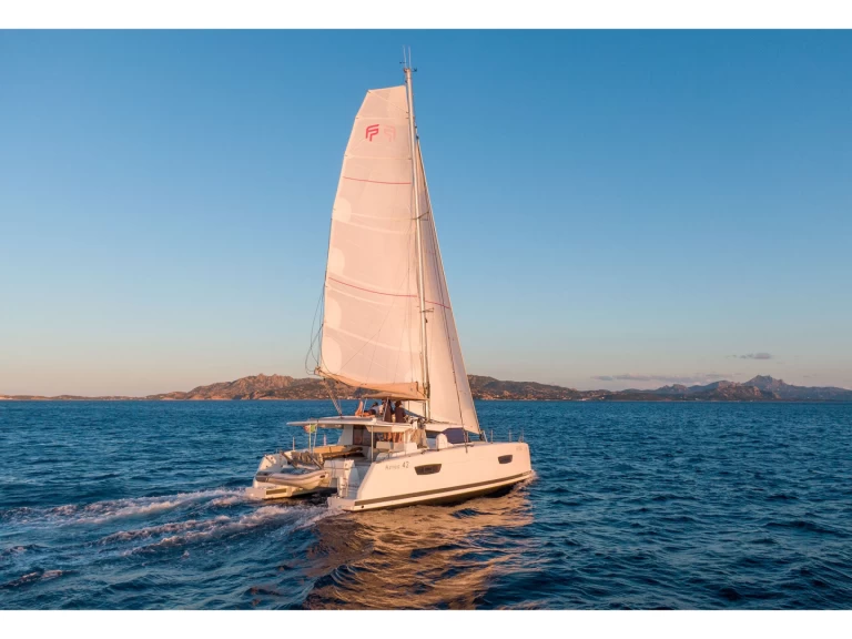 Katamaran mieten in Cannigione di Arzachena - Fountaine Pajot Astrea 42