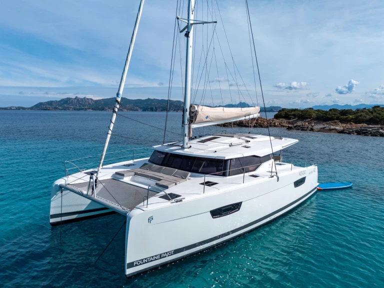 Katamaran mit oder ohne Skipper Fountaine Pajot mieten in Cannigione di Arzachena