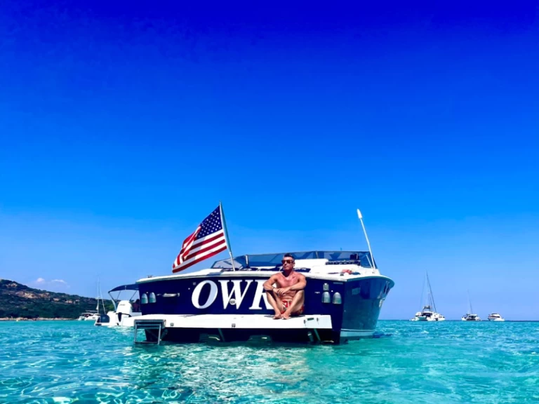 Tornado 38 classic mieten Porto Cervo