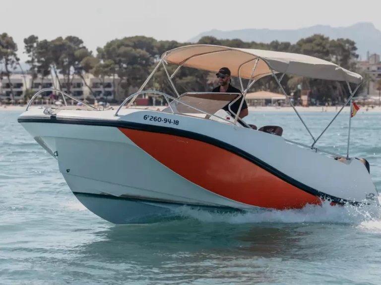 Motorboot mieten in Port d'Alcudia zum besten Preis
