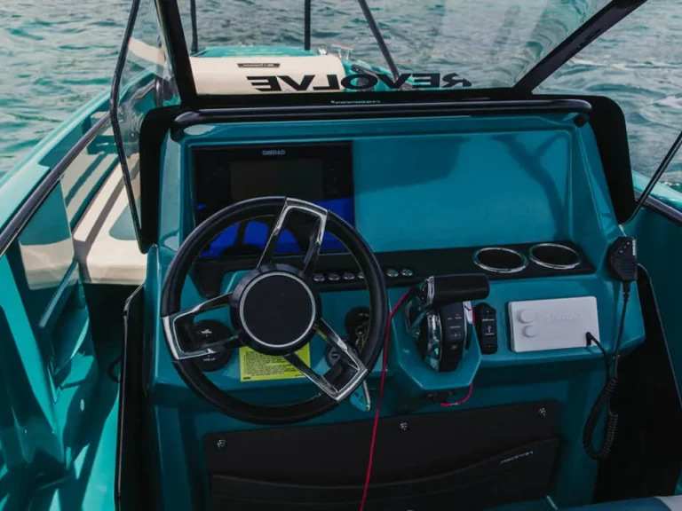 Vermietung Motorboot Axopar mit Führerschein