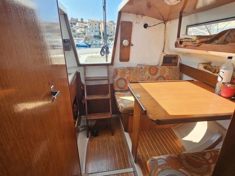 Segelboot mieten in Isolella zum besten Preis