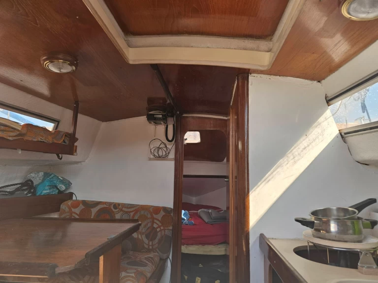 Segelboot mit oder ohne Skipper Bénéteau mieten in Isolella