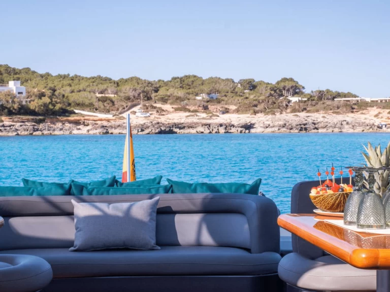 Bootsverleih Baia Panther 80 Ibiza Town Samboat