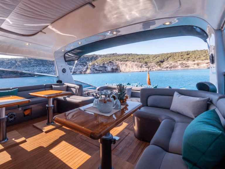 Yacht mit oder ohne Skipper Baia mieten in Ibiza Town