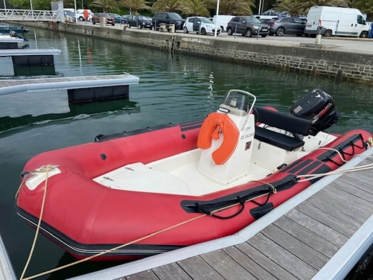 Schlauchboot mieten in Bénodet zum besten Preis